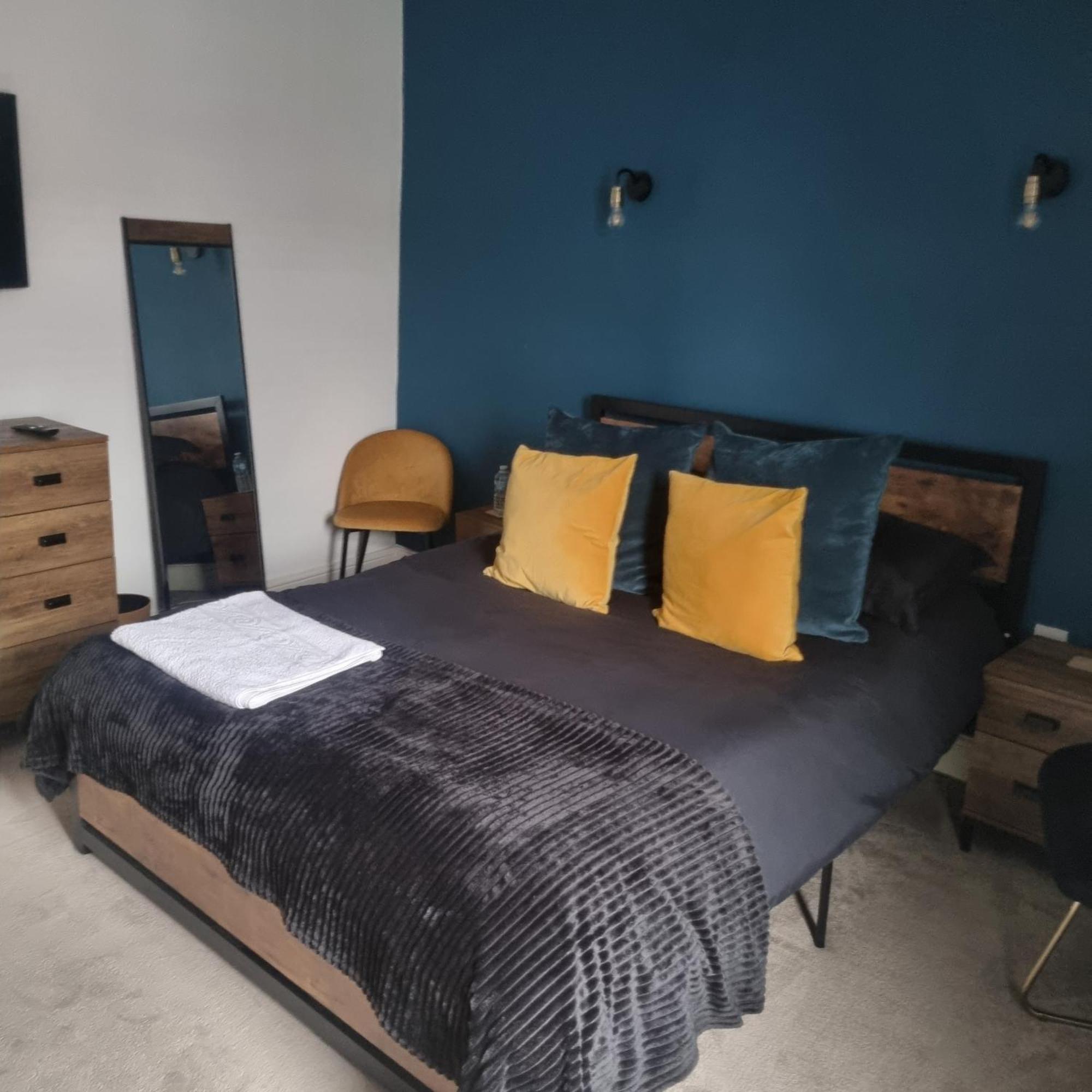 Seychelles Resident Apartment Manchester Bagian luar foto