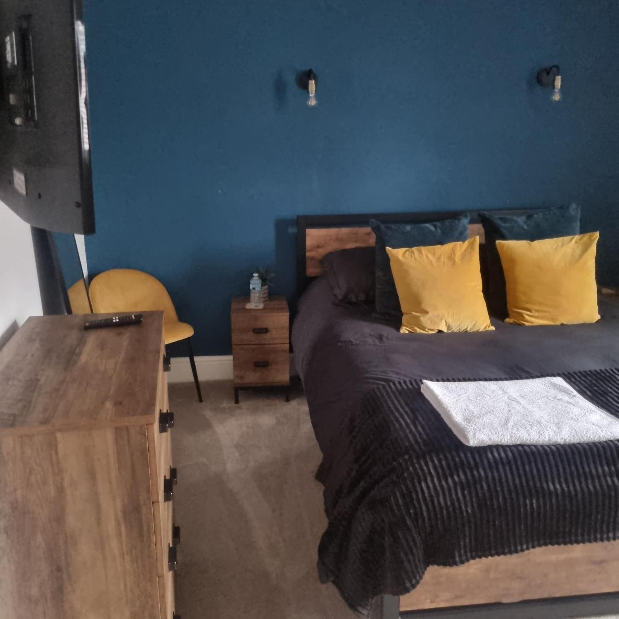 Seychelles Resident Apartment Manchester Bagian luar foto
